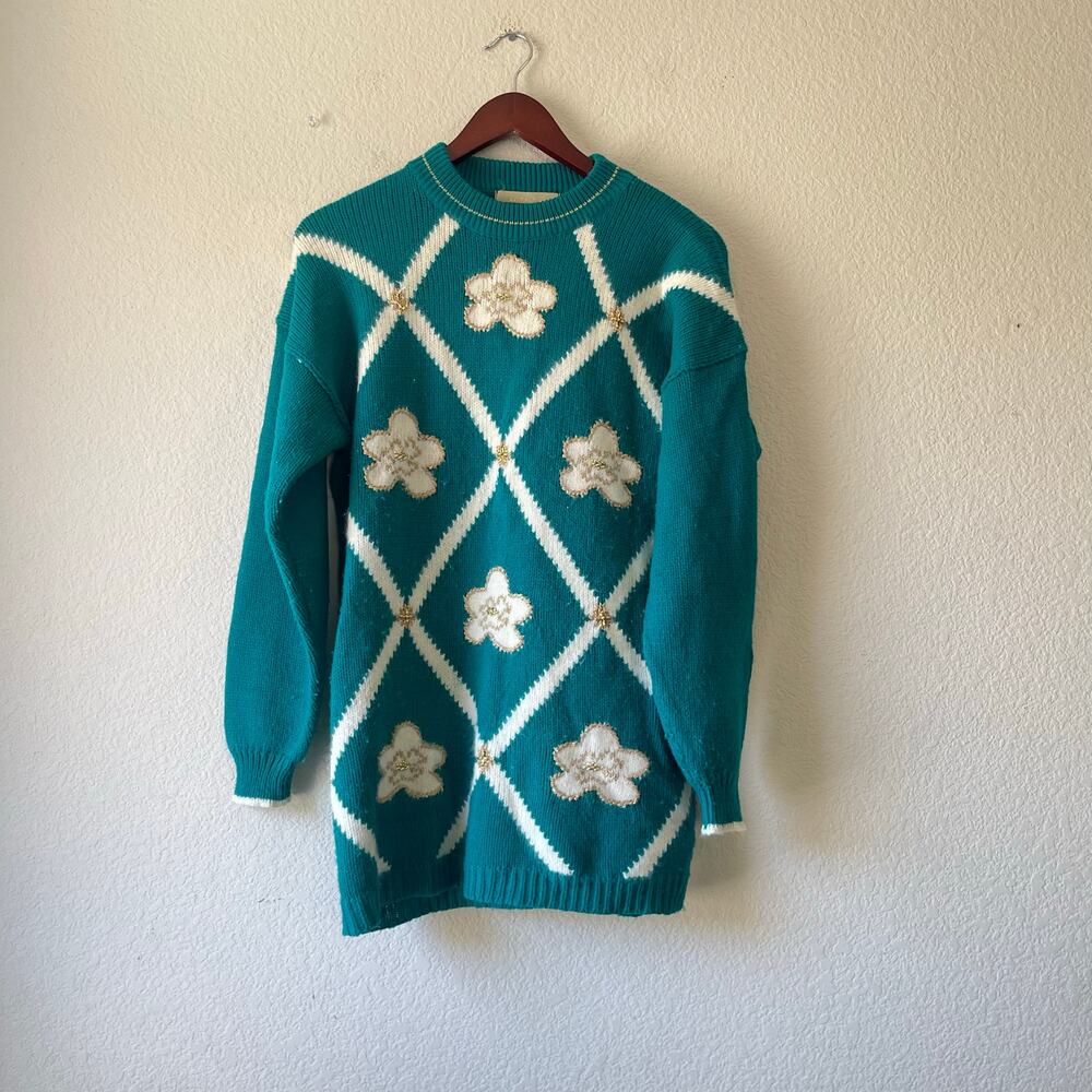 Vintage teal knit thick sweater size large with floral pattern